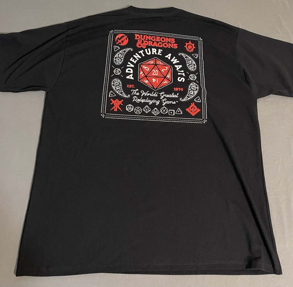 Dungeons & Dragons Adventure Awaits D20 Graphic Tee Men’s 2XL Black Official XXL